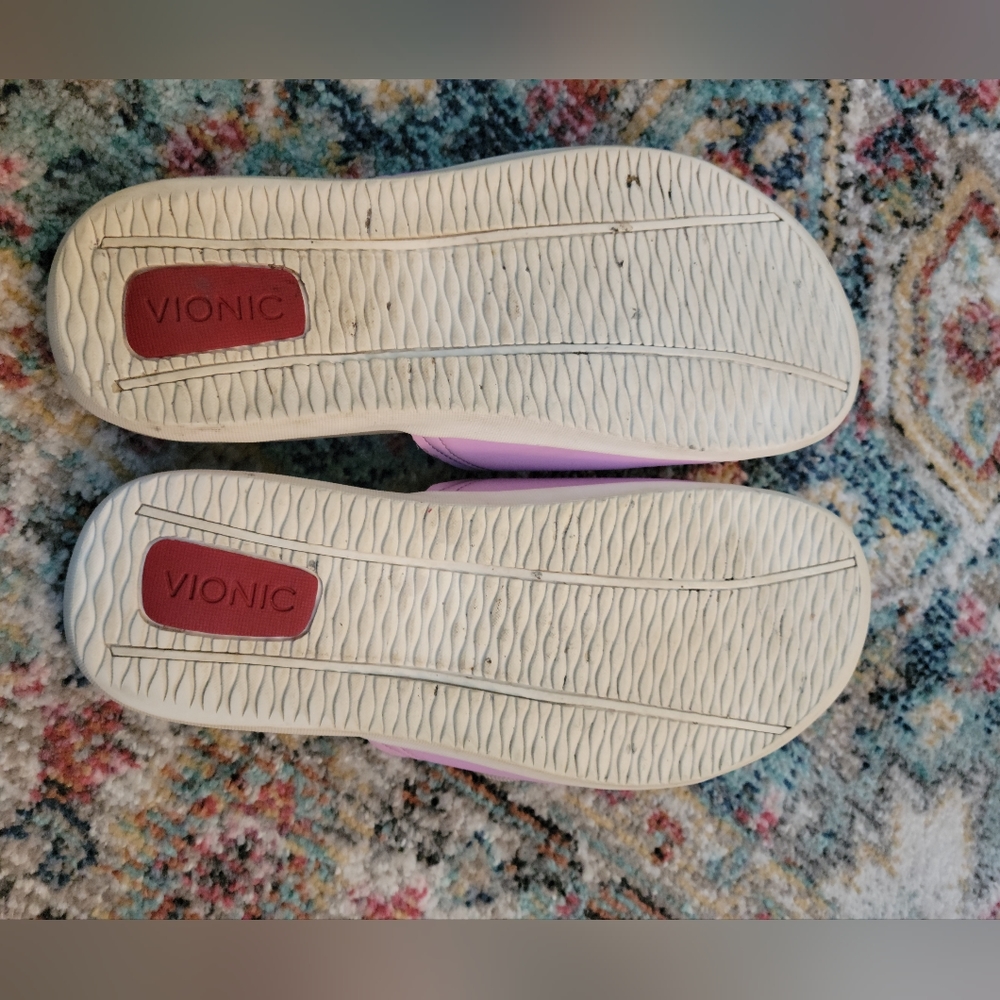 Vionic Sandals - Picture 4 of 5